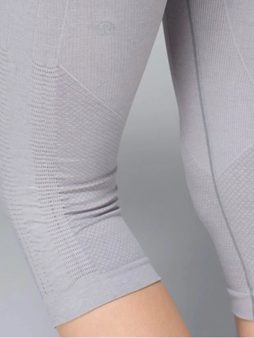 Lululemon In the Flow Seamless Gray Cropped Leggings-NWOT Size 6